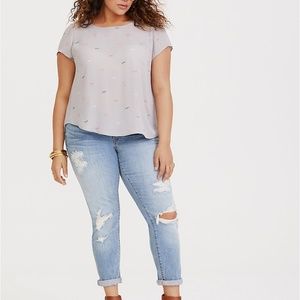 TORRID ABBEY -SUNGLASSES GEORGETTE BOW BACK BLOUSE